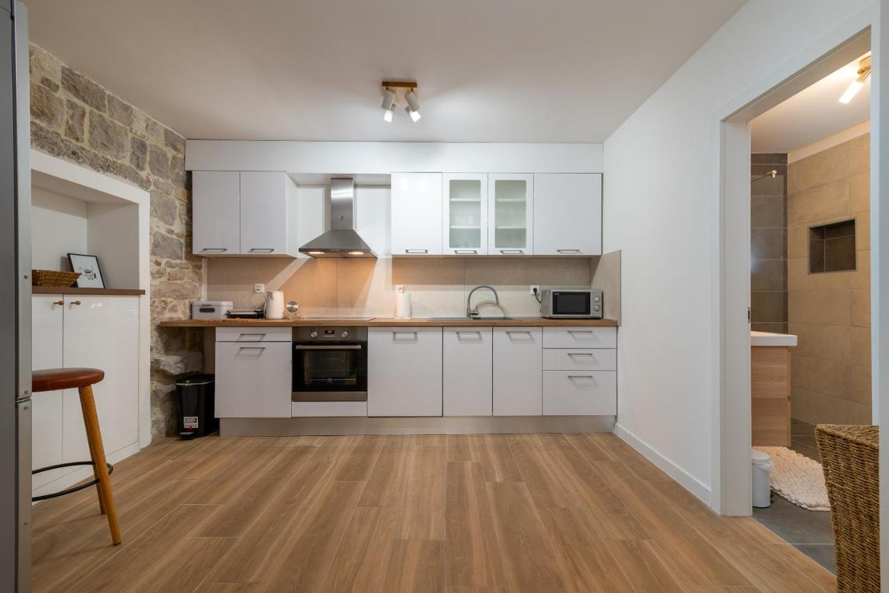 Apartman Benzon Vranjic - 4 Zvjezdice Exterior photo