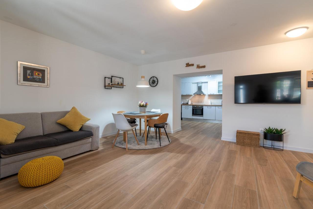 Apartman Benzon Vranjic - 4 Zvjezdice Exterior photo